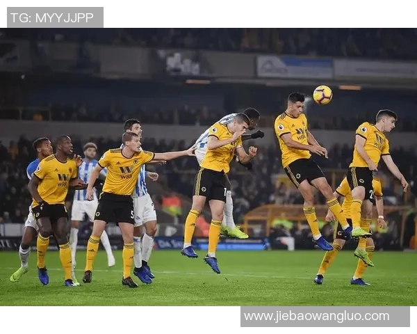 法兰克福全面调整取得连胜,德甲排名持续上升势头强劲 法兰克福全面调整取得连胜,德甲排名持续上升势头强劲