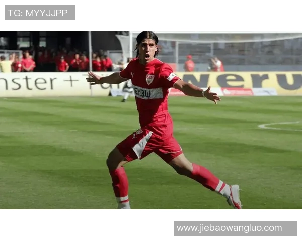 德甲大战:斯图加特与美因茨3-3战平,攻防交替激烈! 德甲大战:斯图加特与美因茨3-3战平,攻防交替激烈!