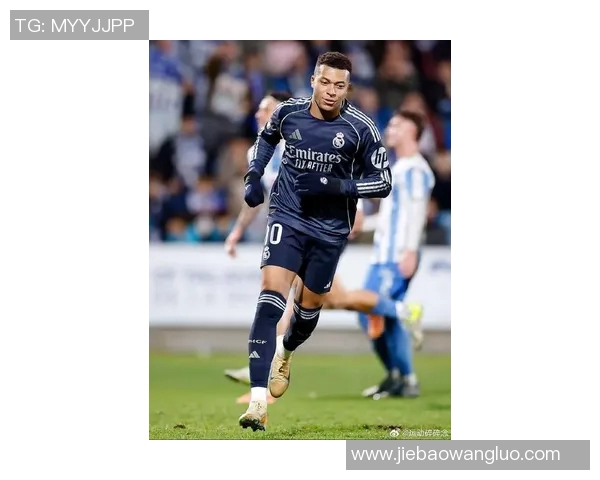 亚马尔力挫姆巴佩！热刺后防铁闸成功单防世界级天才前锋