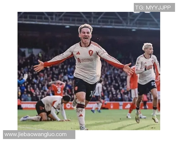 热刺主场遭遇利物浦逆袭，1-3告负英超领头羊-热门球队未能守住胜果